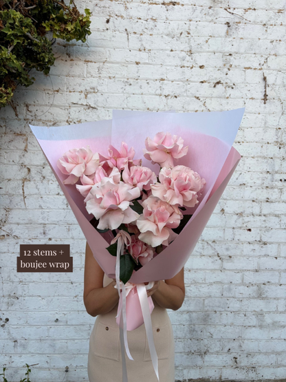 En Masse Reflexed Rose Bouquet
