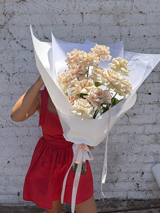 Nudie Rudie Reflexed Rose Bunch