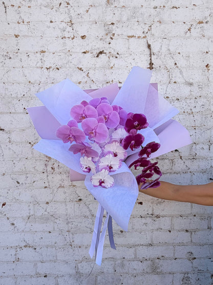 En Masse Cut Stem Orchid Bouquet